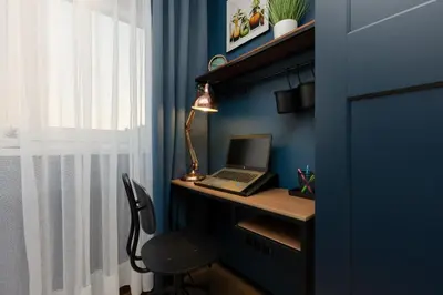 Telewizja i/lub zestaw kina domowego w obiekcie Stylish Apartment with Balcony Żoliborz Warsaw by Noclegi Renters