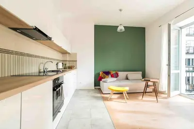 Kuchnia lub aneks kuchenny w obiekcie Cozy flat near Metro Szwedzka