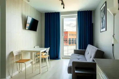 Część wypoczynkowa w obiekcie OstWest Apartments