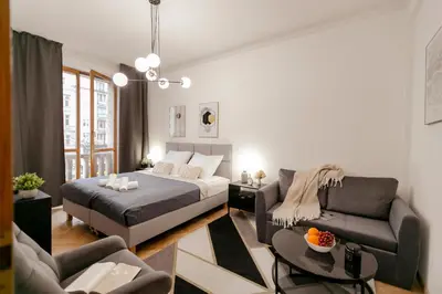 Plan piętra w obiekcie Aleje Jerozolimskie 42 - Parking Free - Better Rental