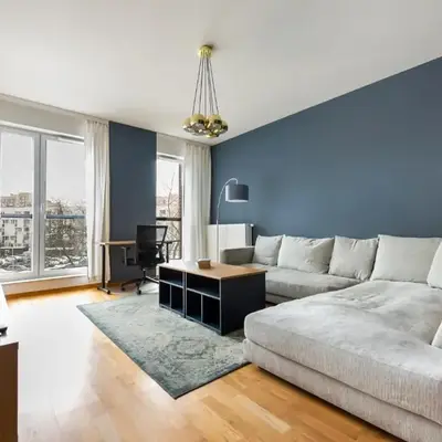 Praga Chic Apartment by BookingHost