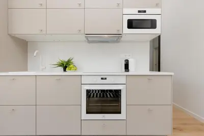Kuchnia lub aneks kuchenny w obiekcie Warszawa Bright 2-bedroom Apartment by Noclegi Renters