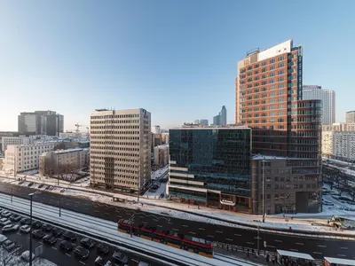 Widok na miasto Warszawa z tego apartamentu