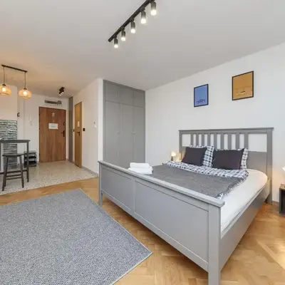 Metro ONZ apartment/Warsaw central
