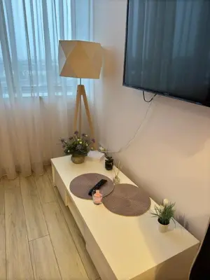 Telewizja i/lub zestaw kina domowego w obiekcie Zlatarooms 208