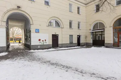 Obiekt Aleja Solidarności Modern & Cozy Apartment Downtown Warsaw by Noclegi Renters zimą