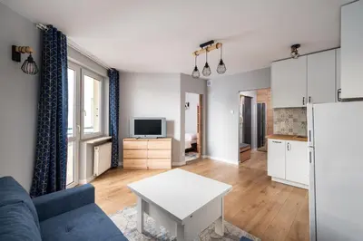 Kuchnia lub aneks kuchenny w obiekcie Bemowo Lazurowa Chic Apartment by BookingHost