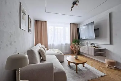 Telewizja i/lub zestaw kina domowego w obiekcie *Top* Full Black Out A/C Fast Wi-fi, Standing Desk