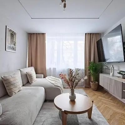 *Top* Full Black Out A/C Fast Wi-fi