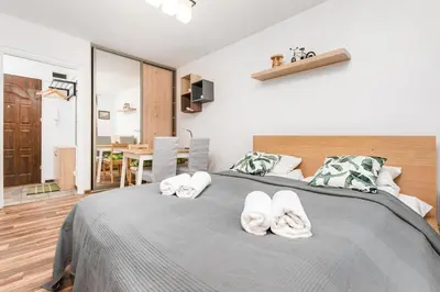 Łóżko lub łóżka w pokoju w obiekcie Brylowska 35 by Homeprime
