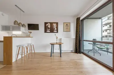 Kuchnia lub aneks kuchenny w obiekcie Lovely studio. Good location.