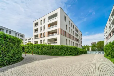 Budynek, w którym mieści się apartament
