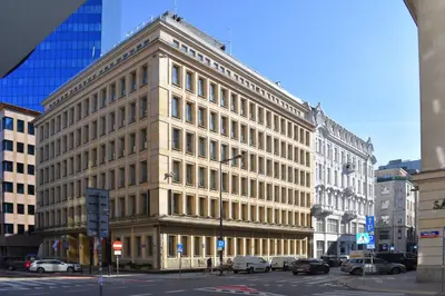 Budynek, w którym mieści się apartament