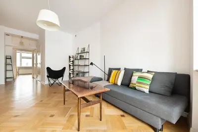 Część wypoczynkowa w obiekcie Solec Powiśle Cosy Apartment by BookingHost