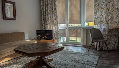 Telewizja i/lub zestaw kina domowego w obiekcie Velvet Trojdena