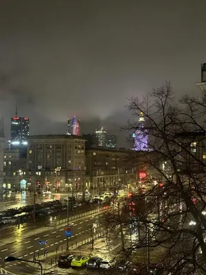 Widok na miasto Warszawa z tego apartamentu