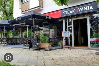 Restauracja lub miejsce do jedzenia w obiekcie Krucza Apartament
