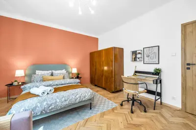 Łóżko lub łóżka w pokoju w obiekcie Słońce Przy Parku, 2 sypialnie, cisza, kawa