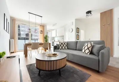 Część wypoczynkowa w obiekcie Ursus Chic Apartment by BookingHost