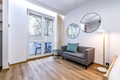 Część wypoczynkowa w obiekcie Modern Studio close to the Metro
