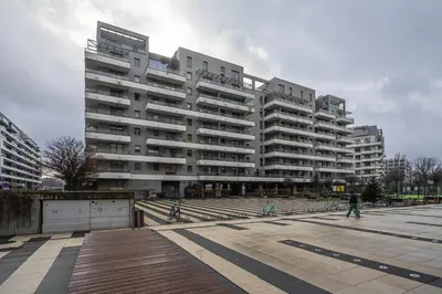 Budynek, w którym mieści się apartament