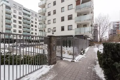 Budynek, w którym mieści się apartament
