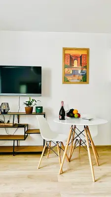 Telewizja i/lub zestaw kina domowego w obiekcie Cosy Stay Muranów