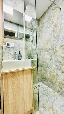Łazienka w obiekcie Cosy Stay Muranów