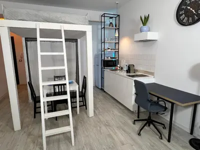 Plan piętra w obiekcie Łazienki Krolewskie Studio z Antresolą i widokiem