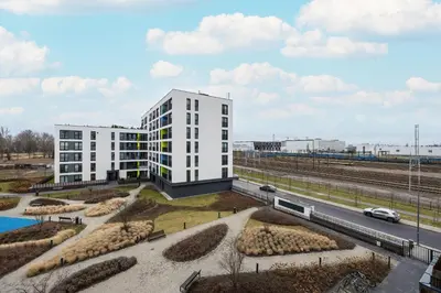 Budynek, w którym mieści się apartament