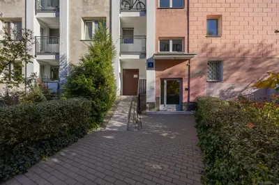 Budynek, w którym mieści się apartament