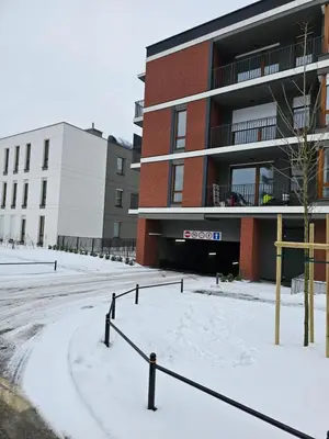 Obiekt Sarmacka 23 - studio close to Medicover and Paley zimą