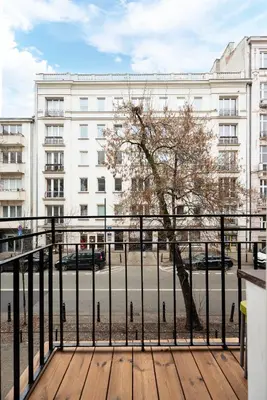 Balkon lub taras w obiekcie Hoża Modern Apartment by BookingHost