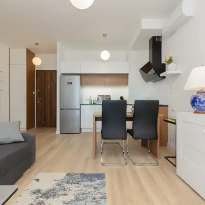 Sarmacka 23 apartment next to Medicover and Paley