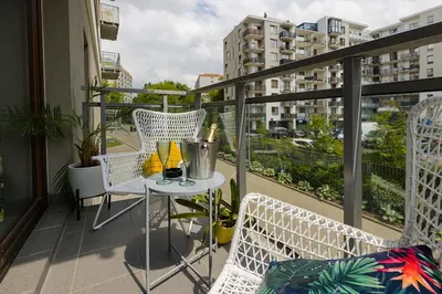 Balkon lub taras w obiekcie Woronicza Premium Complex