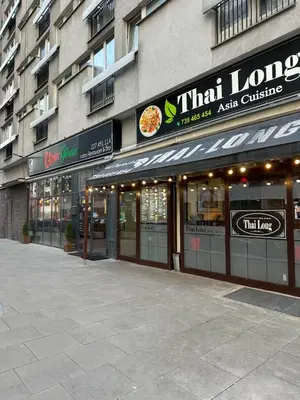 Budynek, w którym mieści się apartament