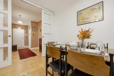 Część wypoczynkowa w obiekcie Vintage Apartment Sengera Cichego with 3 Bedrooms by Noclegi Renters