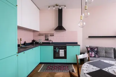 Kuchnia lub aneks kuchenny w obiekcie Bobrowiecka Cosy Apartment by BookingHost