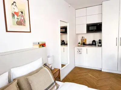 Kuchnia lub aneks kuchenny w obiekcie FLH Boutique Studio