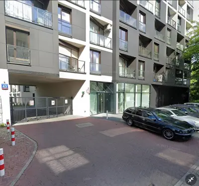 Budynek, w którym mieści się apartament