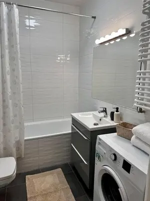 Łazienka w obiekcie Apartment Wola z ogródkiem