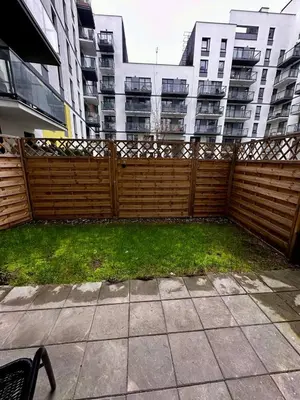 Budynek, w którym mieści się apartament