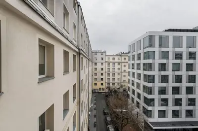 Budynek, w którym mieści się apartament