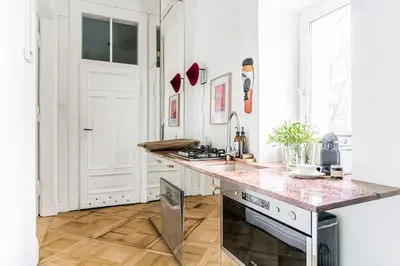 Kuchnia lub aneks kuchenny w obiekcie Charming Architect's Apartment
