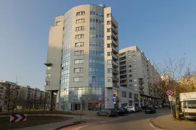 Budynek, w którym mieści się apartament