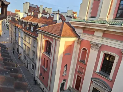 Budynek, w którym mieści się apartament