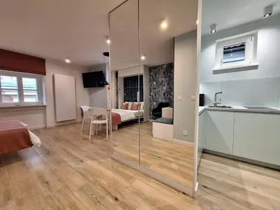 Telewizja i/lub zestaw kina domowego w obiekcie TheLittlePrince 30m2 Studio OLD TOWN