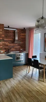 Kuchnia lub aneks kuchenny w obiekcie Lovely One-Bedroom Condo With Patio Free Parking
