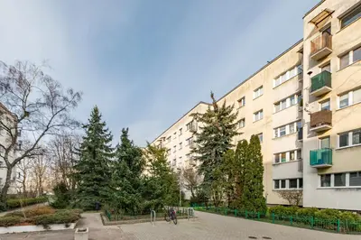 Budynek, w którym mieści się apartament