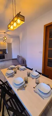 Część wypoczynkowa w obiekcie Versatile Apartment-Unique Design Free Parking